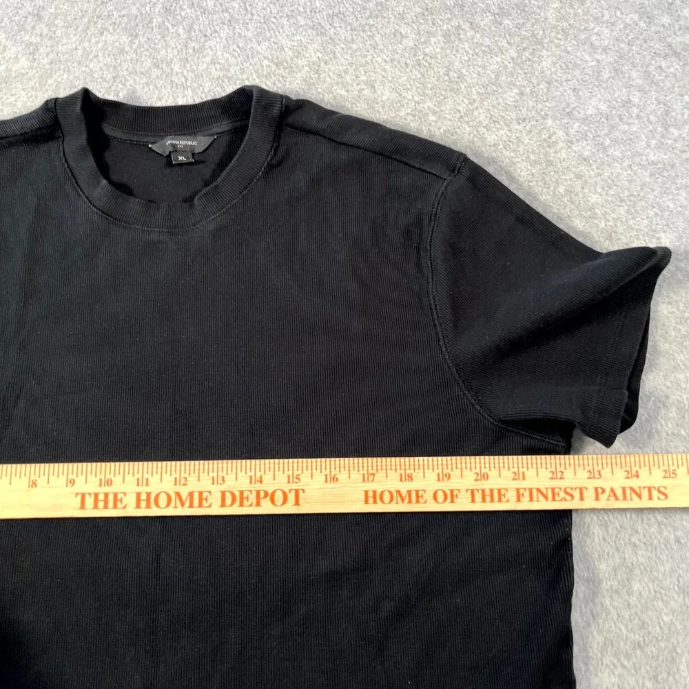 Banana Republic T Shirt Mens XL Black Cotton Stretch Crew Neck Ribbed Casual
